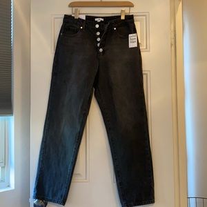 BP Faded Black Wash size 28 high rise crop